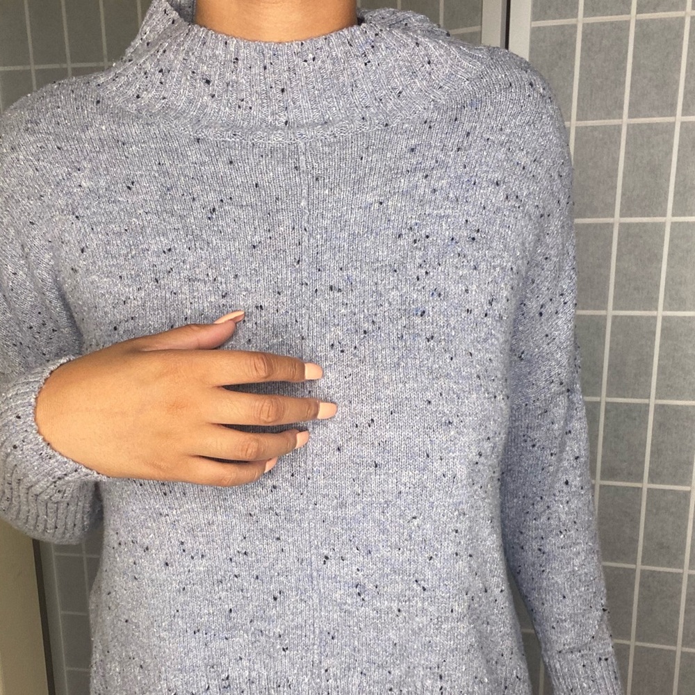 Long sleeve sweater